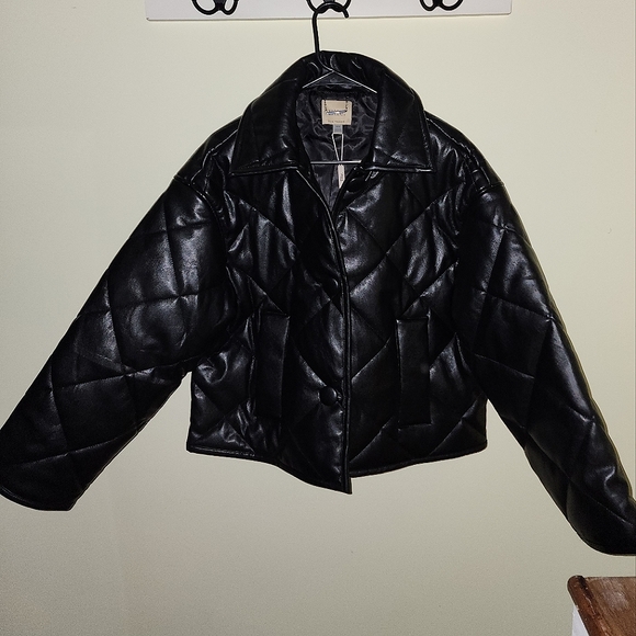 NWT Elie Tahari Faux Leather Quilted Jacket NWT - Picture 6 of 7